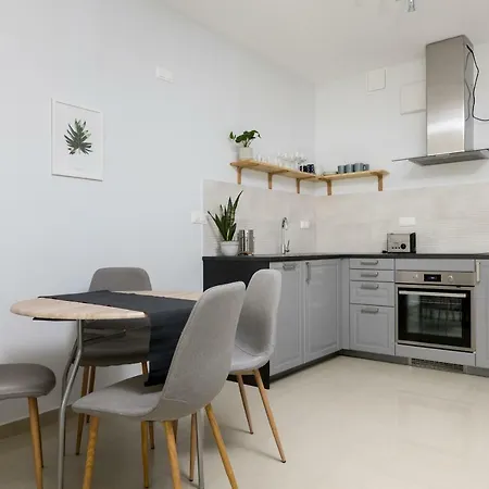 Metro Mlociny Appartement *